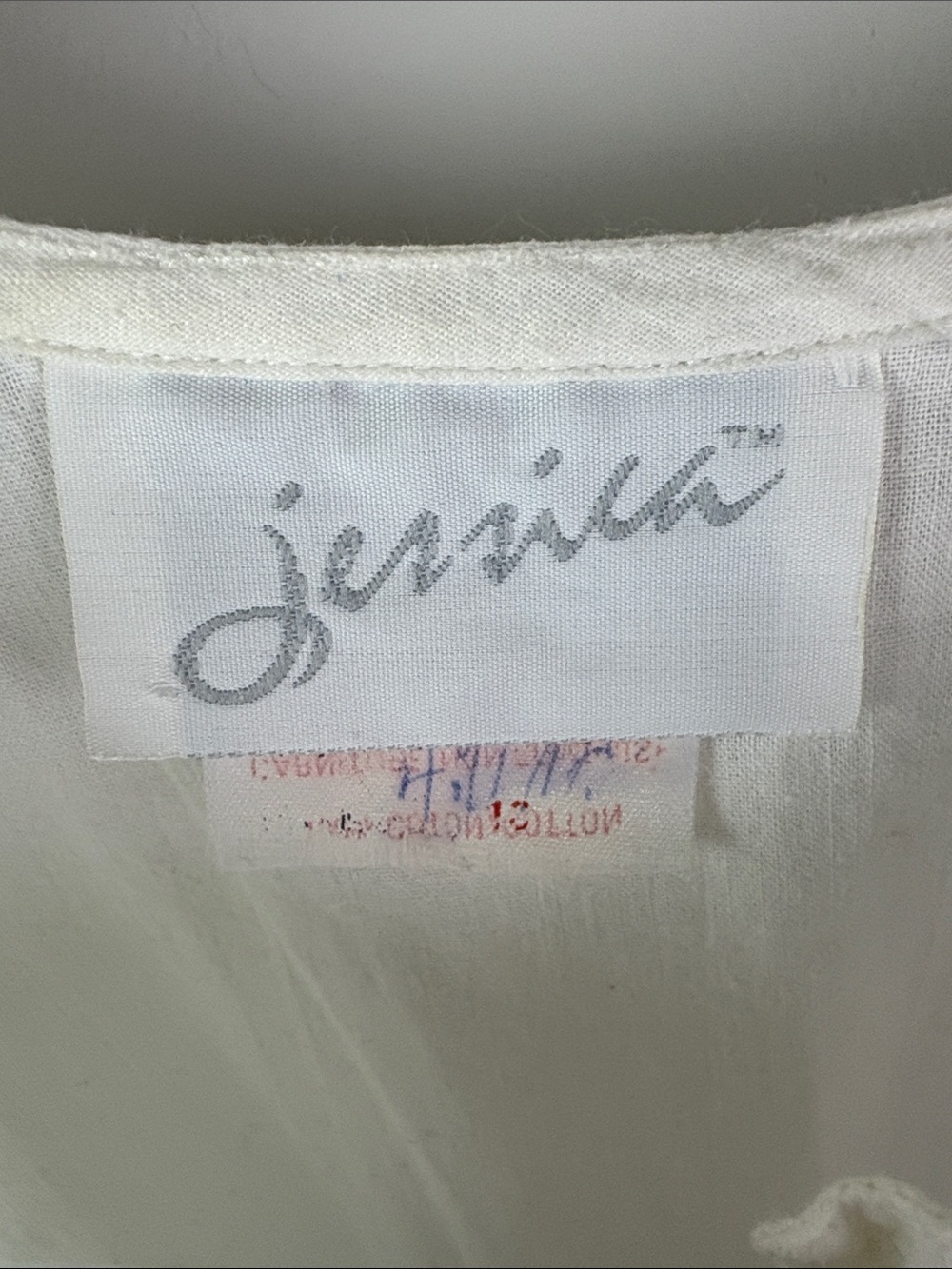 Vintage Jessica 100% cotton White Embroidered Floral Button-Front Midi size M/L - Picture 6 of 10